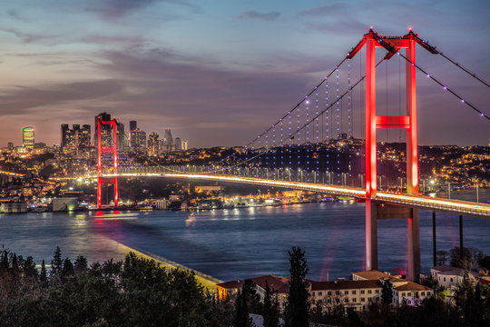 An Unforgettable Night Experience Under the City Lights with Bosphorus Cruise
