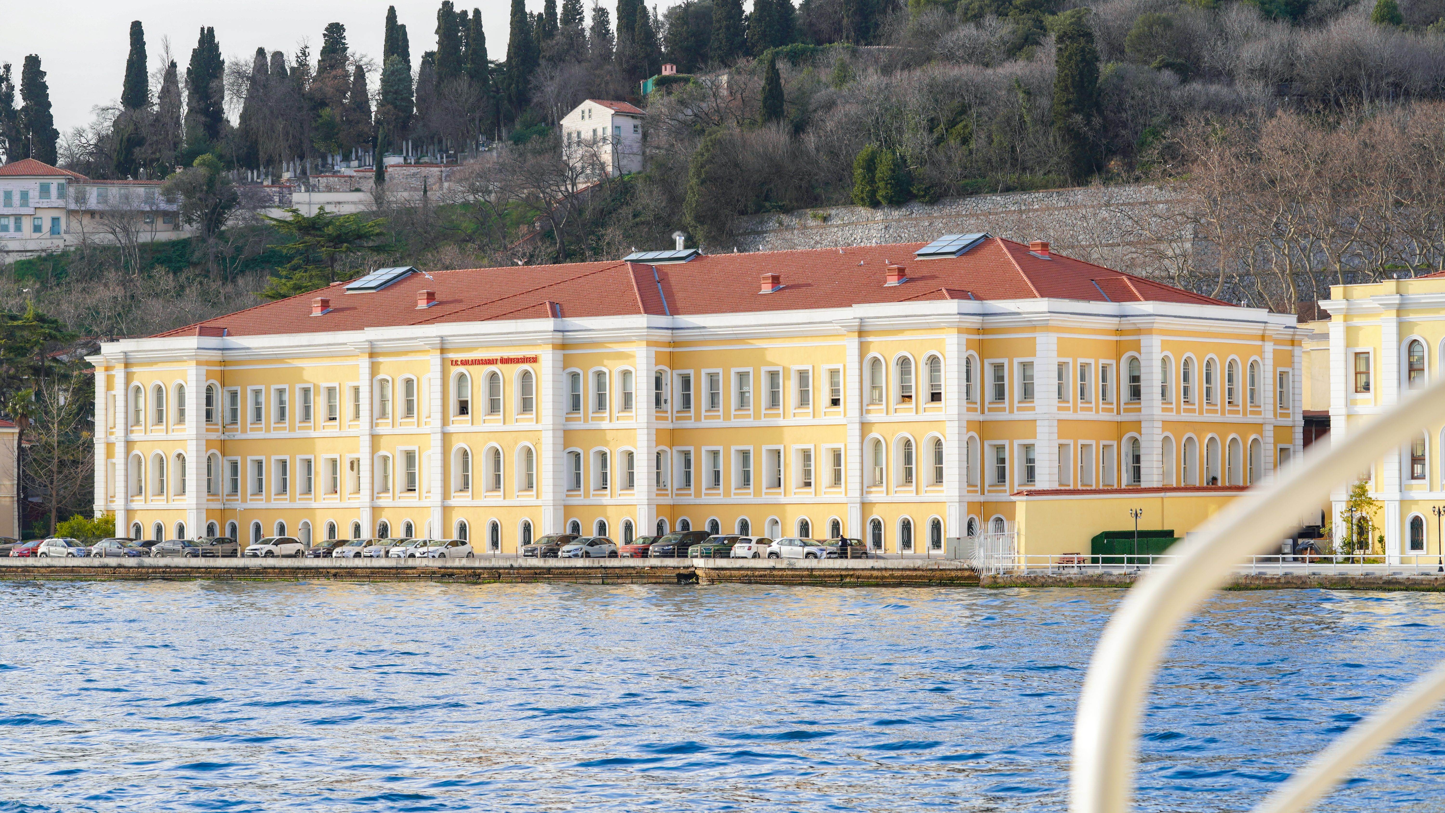 Bosphorus Lunch Cruise Istanbul: Your Ultimate Guide & FAQ