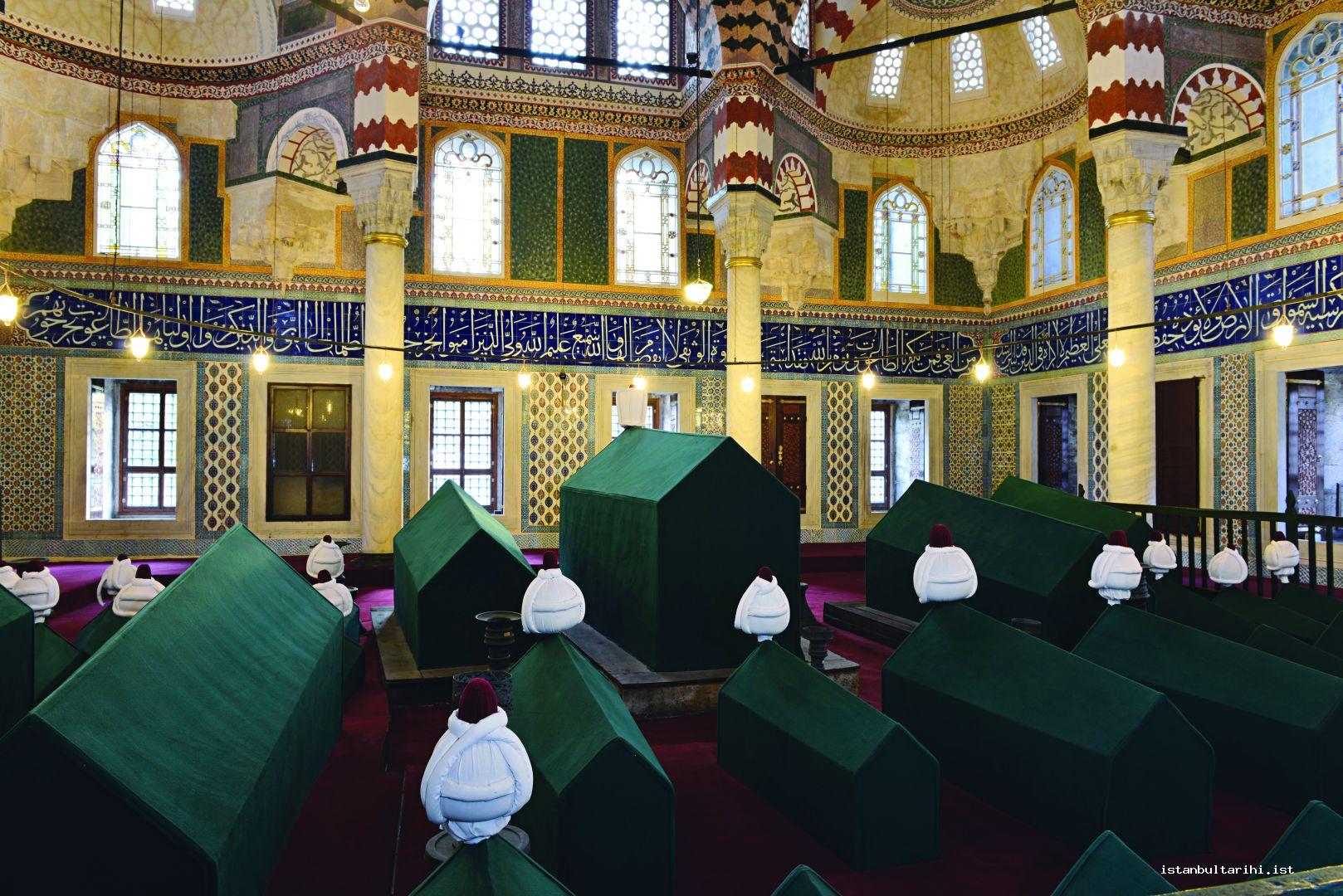 Sultan Tombs and Bosphorus Cruise Experience