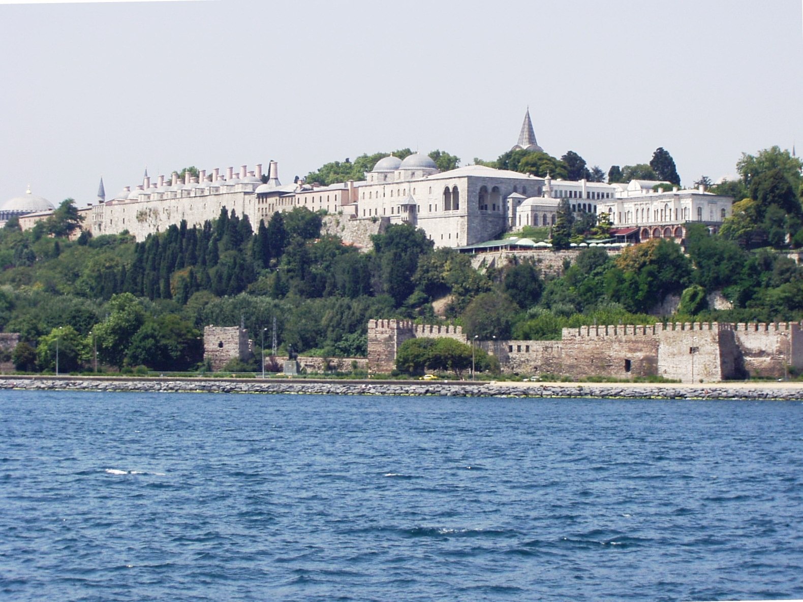Topkapi Palace and Its History with Bosphorus Cruise Experience