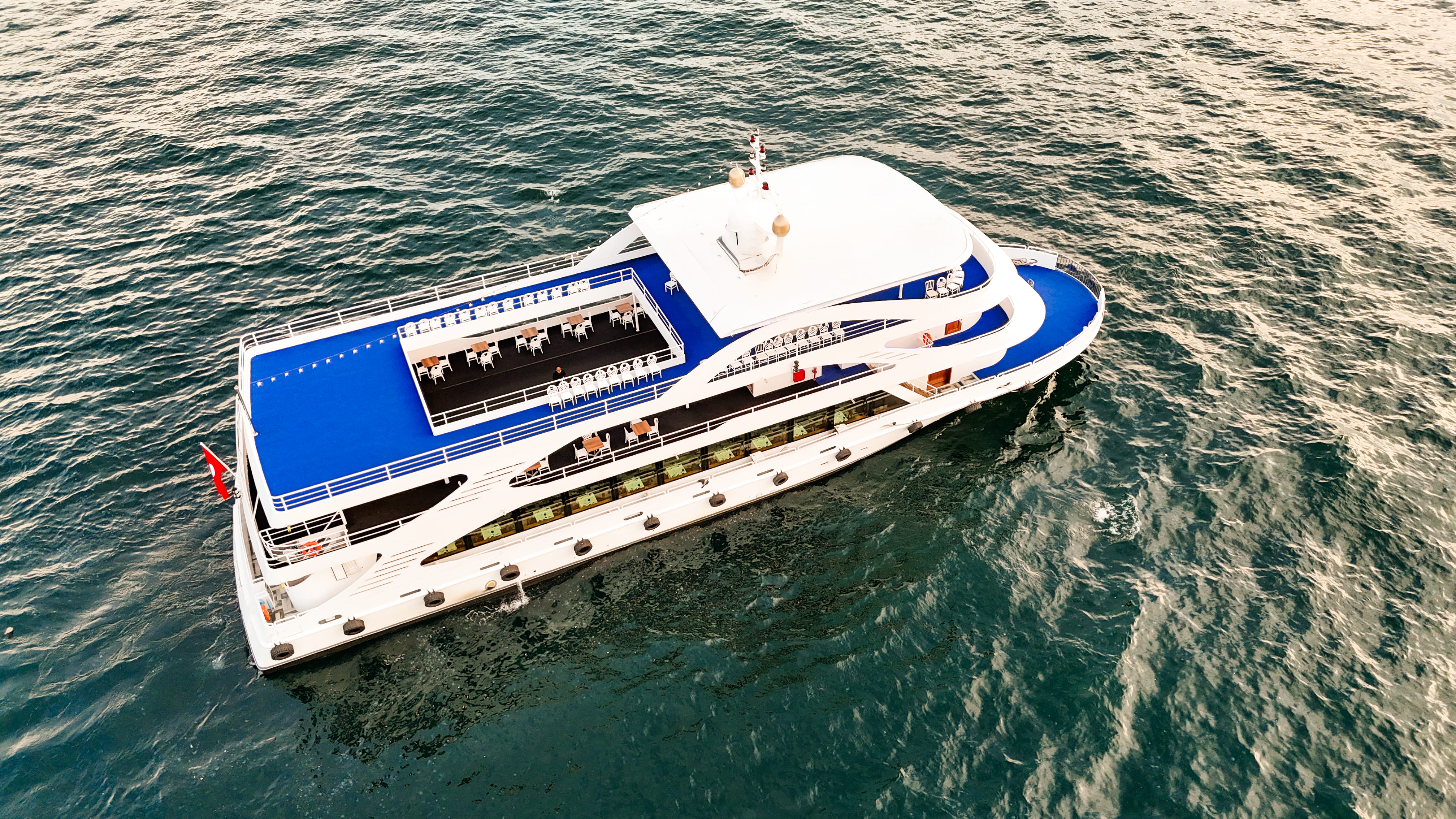 BOSPHORUS LUNCH CRUISE WITH HOTEL TRANSFER